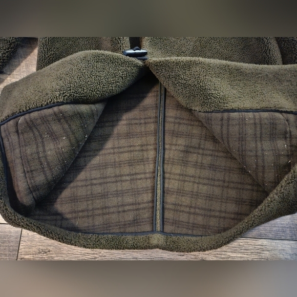 VINCE Hooded Sherpa Toggle Coat - Picture 7 of 10